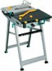 yom (établi (un)) yom (établi (un))